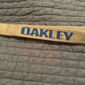 Oakley lanyard